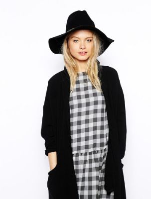 Show details for Review Floppy Hat Picture of Review Floppy Hat